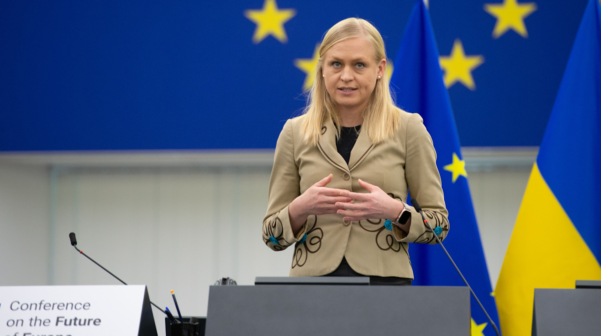 Bildbeschreibung: Finnlands Außenministerin Elina Valtonen.