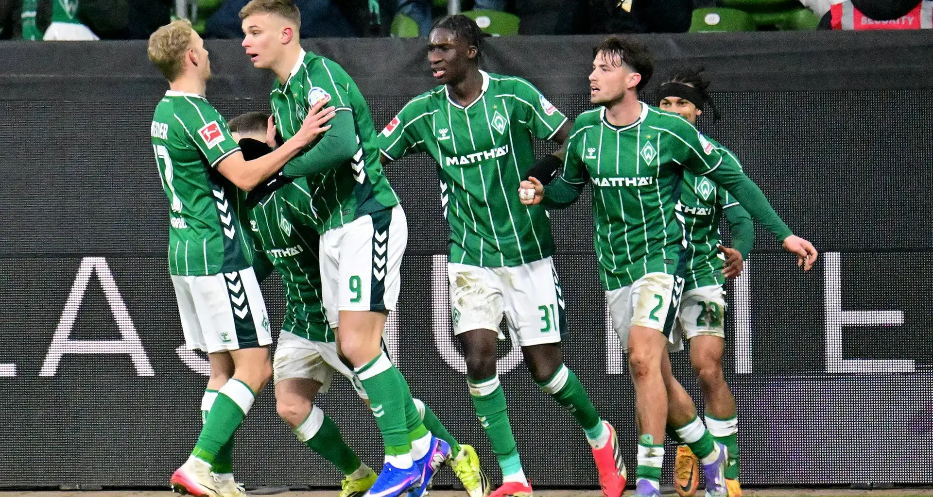 Rettung in letzter Minute: Werder Bremen punktet gegen Gladbach