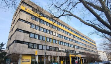 Abrissarbeiten an der Saalburgallee in Bornheim