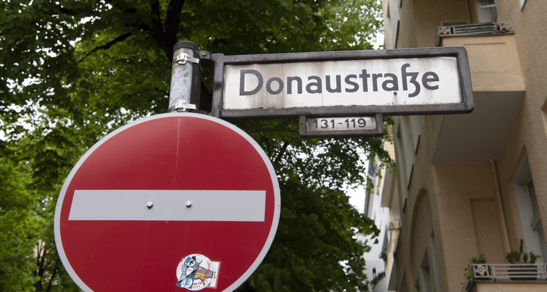 Mietenwahnsinn – 36 leere Wohnungen in Berlin-Neukölln