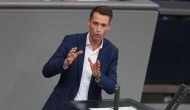Grüne wollen Verfassungsbeschwerde zum Haushalt 2025 organisieren