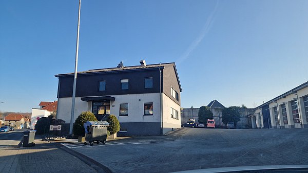 Die Rettungswache an der Oldendorfer Straße. - © Uwe Pollmeier