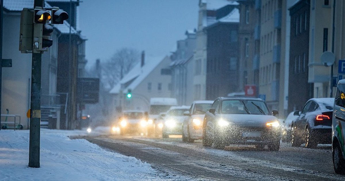 Amtliche Unwetterwarnung vor Glatteis für Bielefeld - bitte zu Hause bleiben