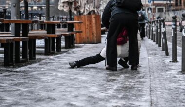 BSR gibt kostenlos Splitt ab – aber nur noch an drei Standorten