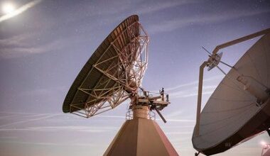 Eine Eutelsat-Bodenstation in Rambouillet bei Paris. Die Anlage dient zur Kommunikation mit Satelliten.