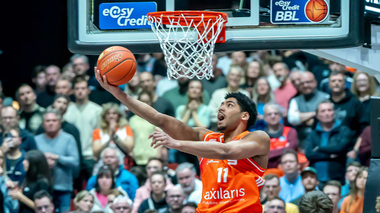 BBL: Chemnitz-Profi Kostja Mushidi erstmals MVP des Monats | Sportmix
