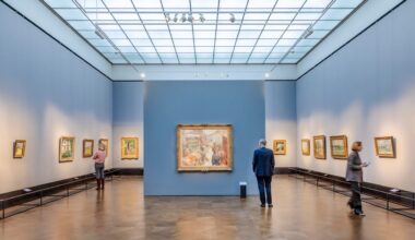 Das rät Experte Magnus Resch: Kann man auch mit kleinem Geld Kunst kaufen? | Geld