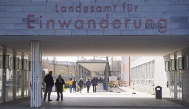 Berlin & Brandenburg: "Drecksloch" Landesamt? - Gewerkschaft schlägt Alarm