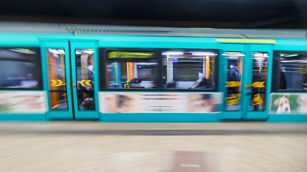 Die-VGF-startet-mit-den-Linien-4-und-5-andere-sollen-spaeter-folgen