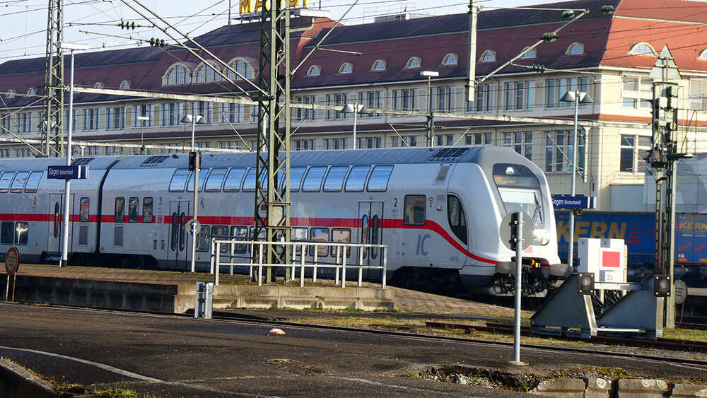Gäubahn zug in singen © pit wuhrer