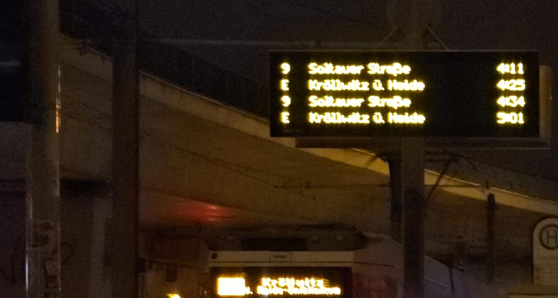 Straßenbahn- und Busverkehr in Halle wieder angerollt – Du bist Halle