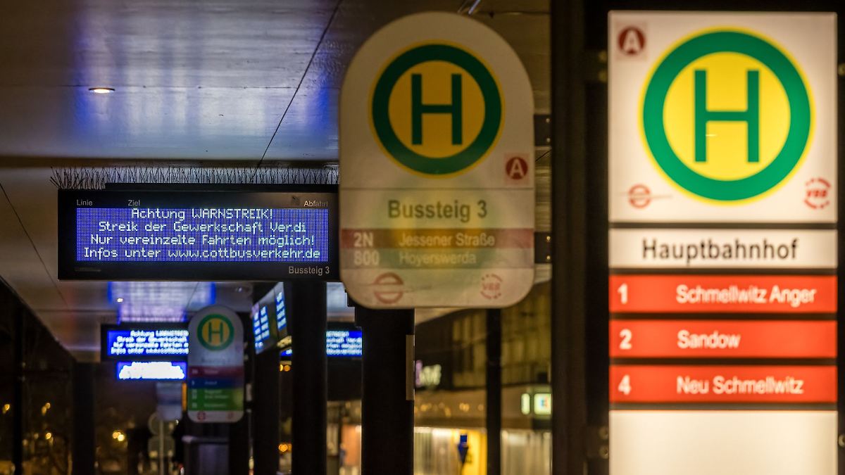 Berlin & Brandenburg: Warnstreik legt Berufsverkehr in Brandenburg teils lahm