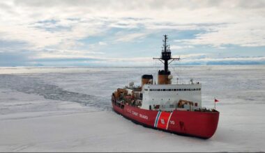 Elf Schiffe für die Arktis: Die USA kaufen in Finnland "die besten Eisbrecher der Welt"