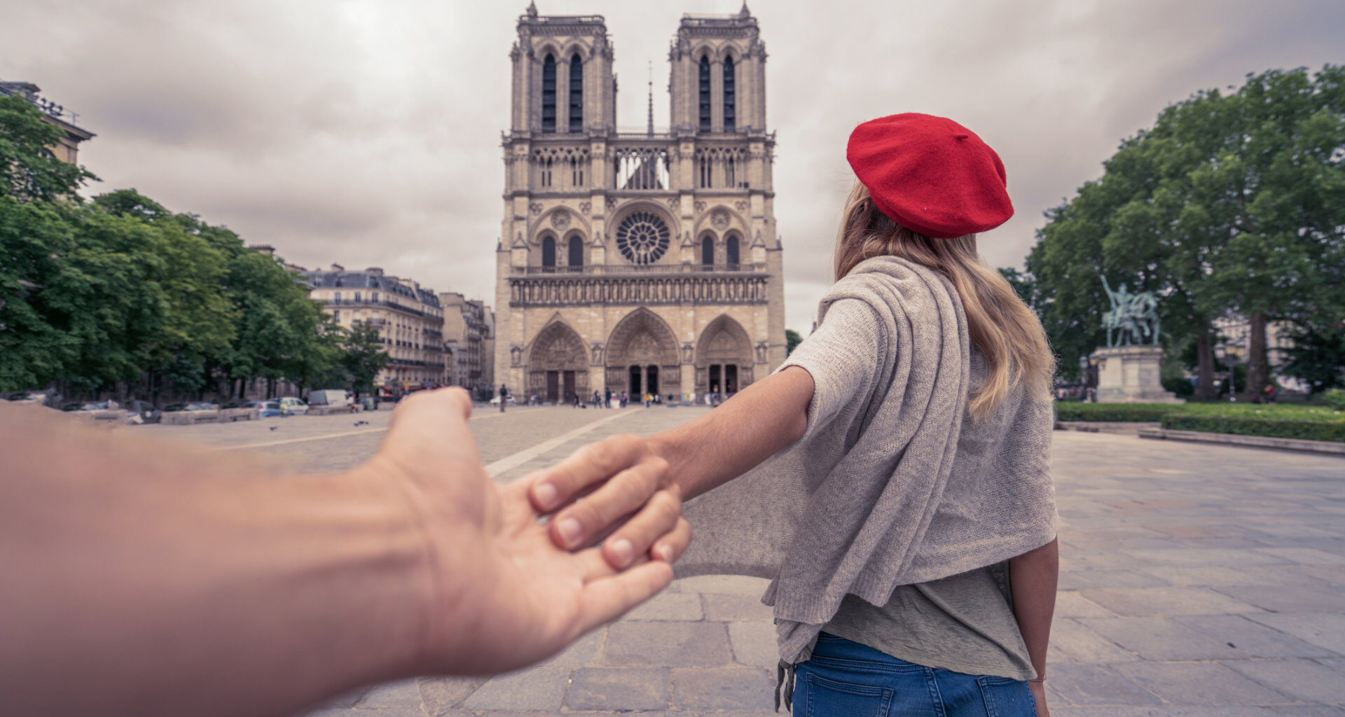 Warum sich in Frankreich so viele junge Erwachsene taufen lassen