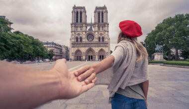 Warum sich in Frankreich so viele junge Erwachsene taufen lassen