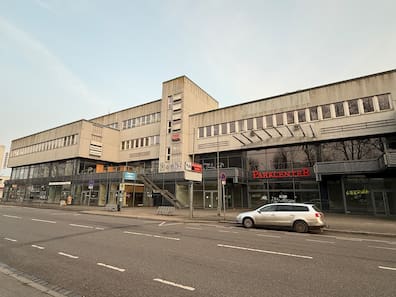 Das Parkcenter in Neumünster steht seit einiger Zeit leer.