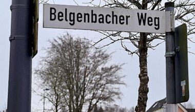 Im Belgenbacher Weg am südöstlichen Ortsrand von Imgenbroich, nutzten unbekannte Täter am Samstag die Abwesenheit der Hauseigentümer und brachen in ein Einfamilienhaus ein.