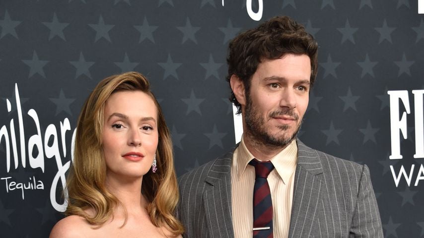 Adam Brody mit Leighton Meester bei den Critics' Choice Awards, Januar 2026