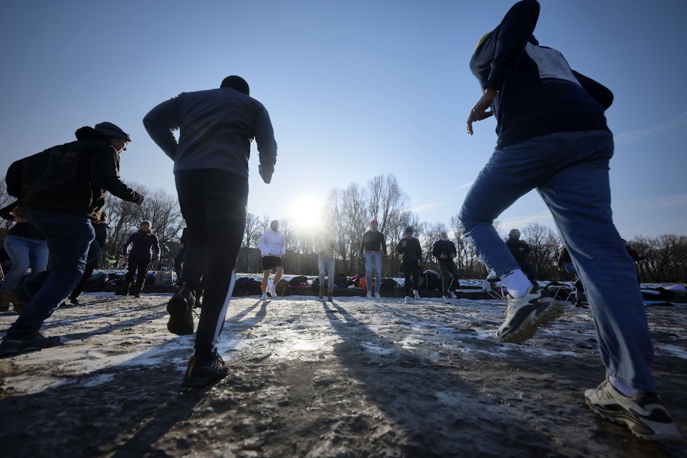 Mit Bewegung wird dem Kältegefühl begegnet.