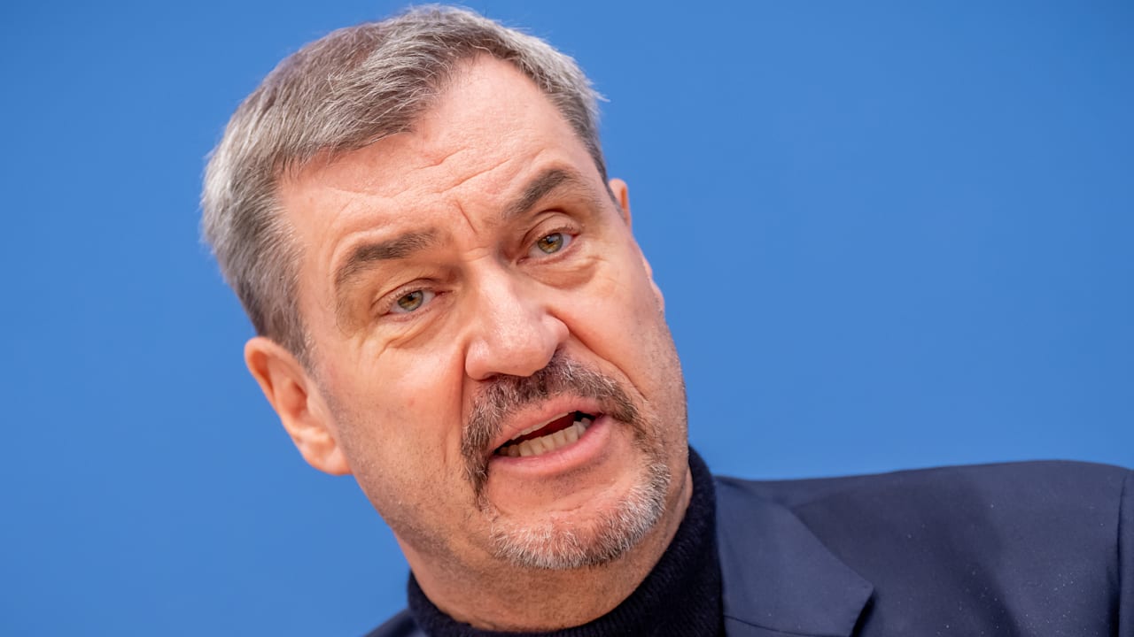 Markus Söder fordert eine Stunde Mehrarbeit pro Woche! | Politik