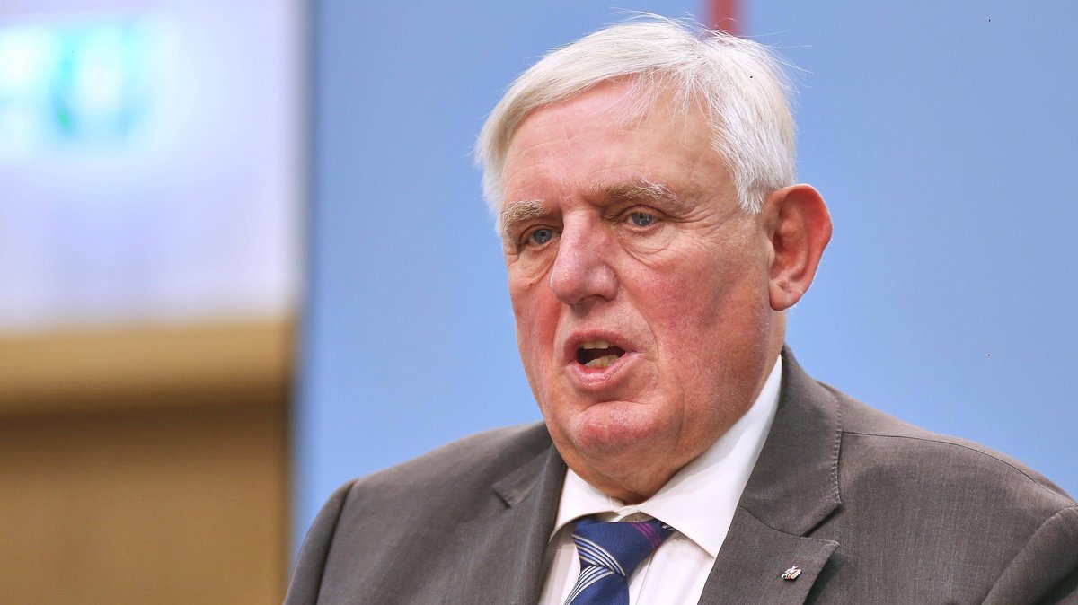 und-Leben.de - NRW-Minister Laumann: „Die Deutschen sind nicht faul.“