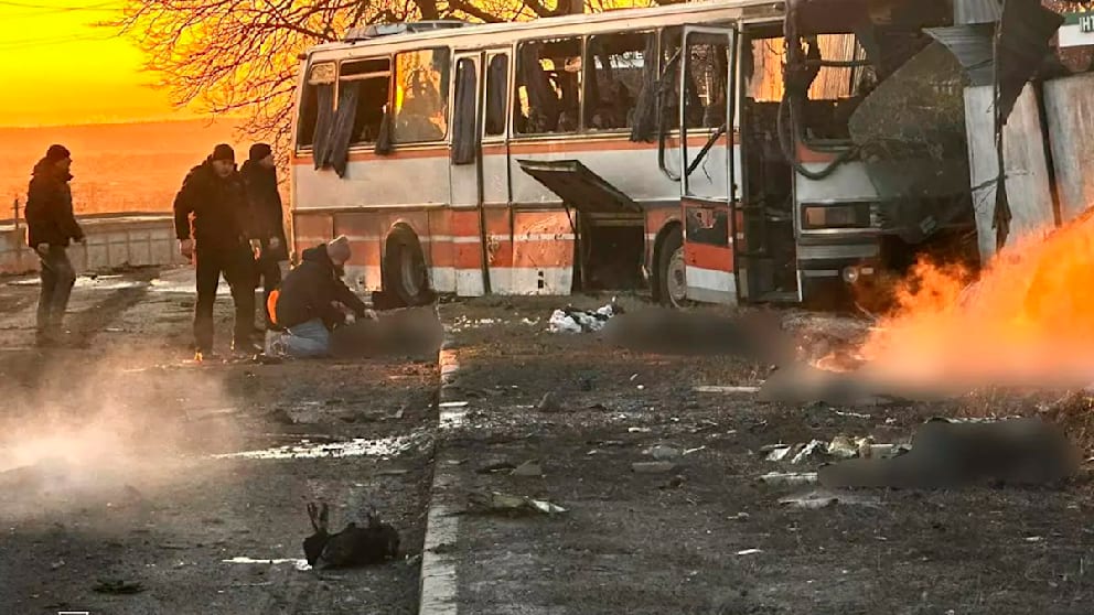 Bergleute waren auf dem Nachhauseweg von ihrer Schicht, als die russische Armee ihren Bus angriff