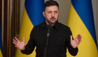 Ukraine-Krieg: ++ Friedensgespräche verschoben – Selenskyj nennt Mittwoch und Donnerstag als Termin ++ Liveticker