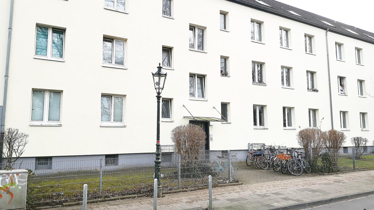 Femizid in Düsseldorf: Mann soll Lebensgefährtin erschlagen haben | Regional