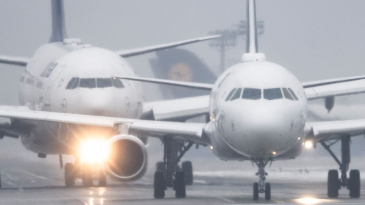 Massive Flugausfälle befürchtet: Lufthansa-Piloten streiken am Donnerstag | Geld