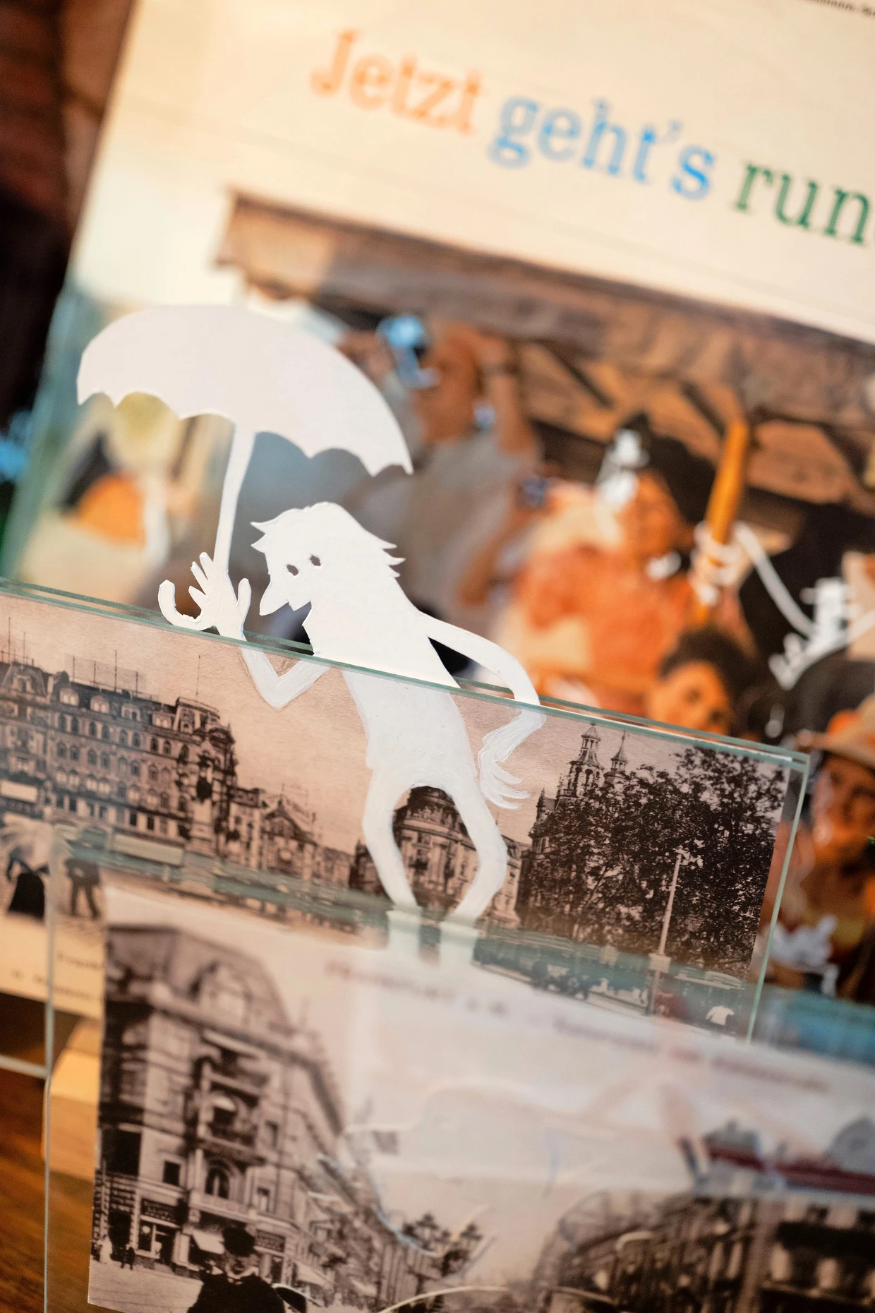 Ein „warmer Ort“: In der Frankfurter Galeria Pequeña verkaufen Tanja Martinho-Alvarez und Sylvain Mérot ihre Arbeiten.