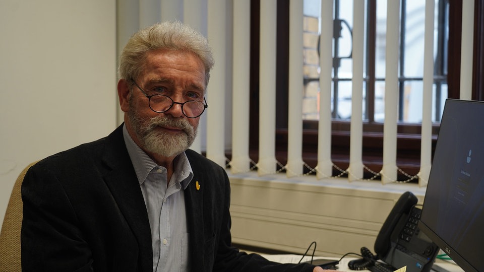 Reden, zuhören, schlichten: Der Alltag eines Friedensrichters