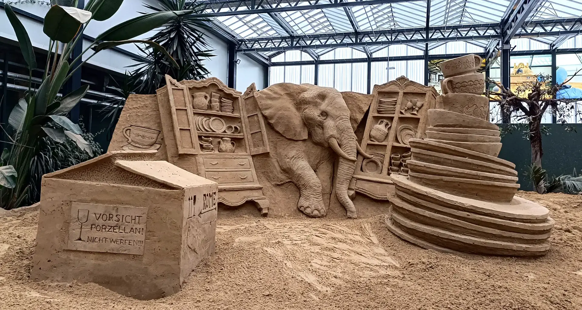 Prora: Neue Sandskulpturenausstellung öffnet | ndr.de