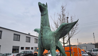 Badischer Greif vom Europaplatz steht in Karlsruhe-Durlach