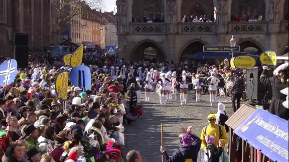 Der Karnevalsumzug in Braunschweig. | Screenshot Der Karnevalsumzug in Braunschweig.