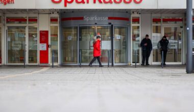 Sparkasse Gelsenkirchen öffnet Anlaufstelle für Betroffene