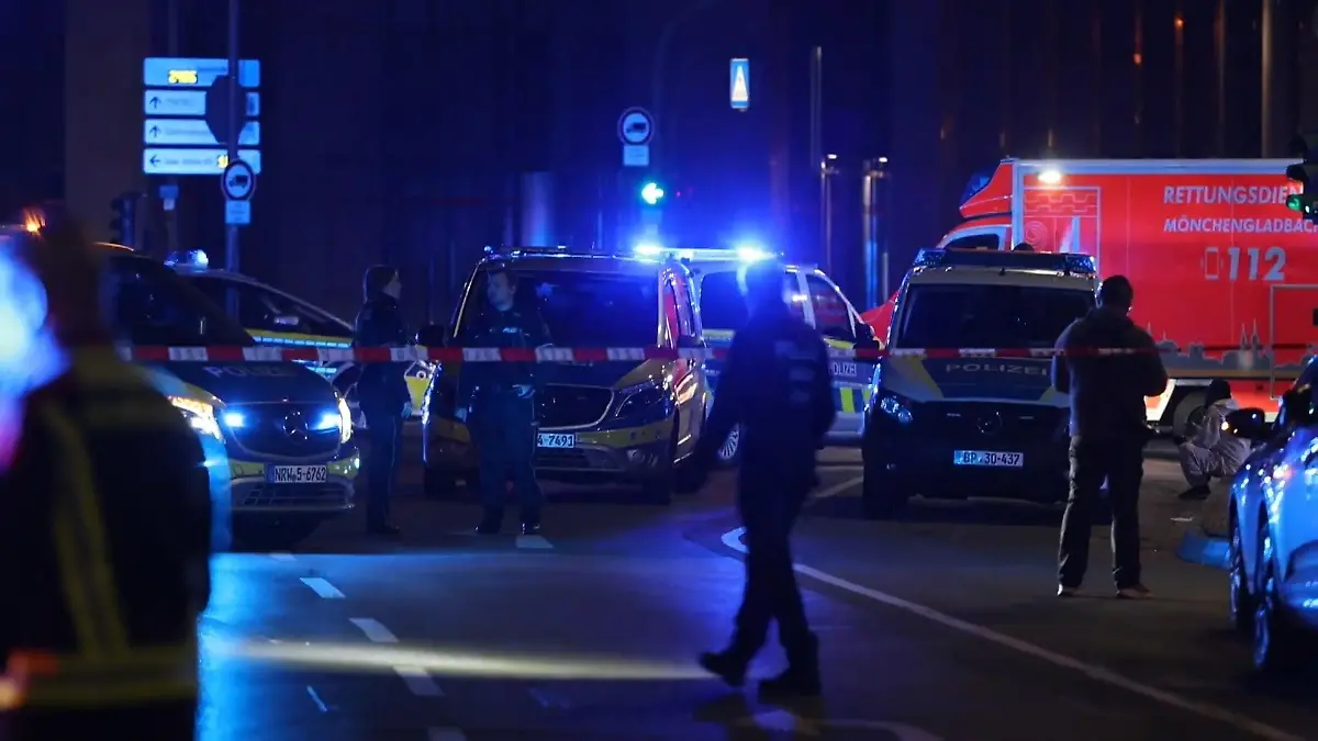 Schüsse in Mönchengladbach – Polizei nach Streit mit Großaufgebot im Einsatz