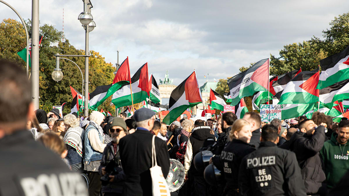 Berlin: Über 12.000 Straftaten bei Pro-Palästina-Demos – 189 verschiedene Nationalitäten