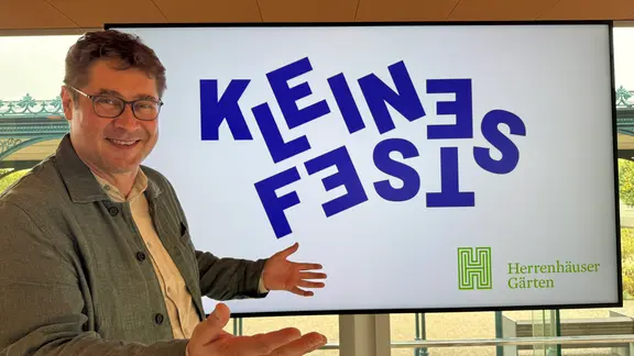 Der Entertainer Desimo leitet künftig das Kleine Fest im Großen Garten in Hannover. | Niels Kristoph Der Entertainer Desimo leitet künftig das Kleine Fest im Großen Garten in Hannover.