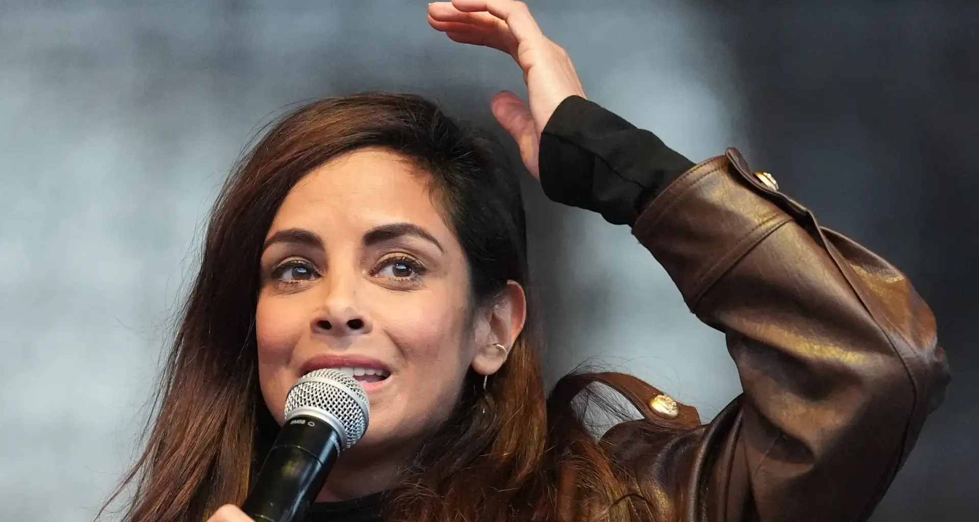 Tausende demonstrieren gegen sexualisierte Gewalt - Fernandes dabei