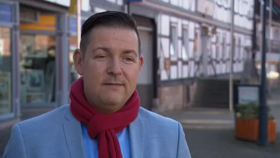 Porträtfoto des Göttinger Landrats Marcel Riethig (SPD).