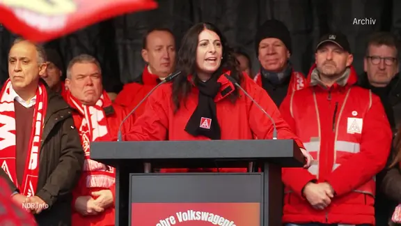 Daniella Cavallo hält eine Rede | Screenshot Daniella Cavallo hält eine Rede