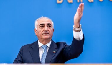 Schah-Sohn Reza Pahlavi besucht Berlin