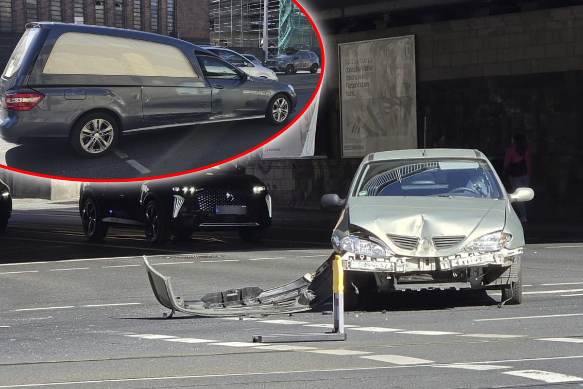 Unfall in Dresden: Leichenwagen und Renault krachen zusammen