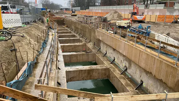 Blick auf eine Baustelle für die U-Bahnlinie 5 in Hamburg