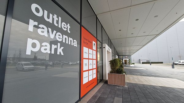 Das Outlet im Ravenna-Park wird von den Haller Händlern seit geraumer Zeit als Konkurrenz wahrgenommen. - © Uwe Pollmeier