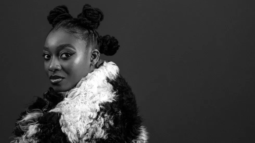 Eine neue Facette von UK-Rapperin Little Simz
