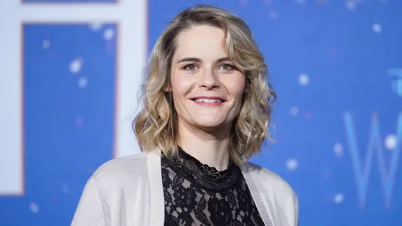 Hazel Brugger bei der Premiere von Disneys Wish am 14.11.2023 im Zoo Palast in Berlin