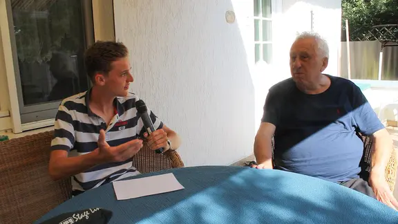 Schüler Christoph Cyrulies im Gespräch mit Egon Krenz