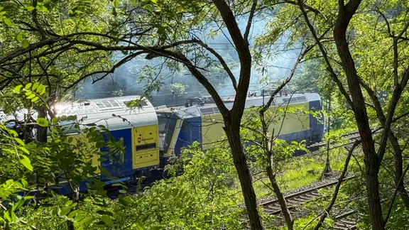 Qualm über einem Zug bei Sprötze | JOTO Qualm über einem Zug bei Sprötze