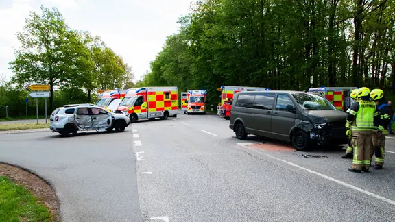 Unfall auf Bundesstraße 202 bei Weissenhaus.